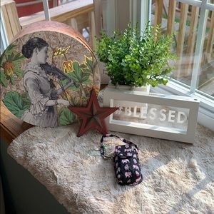 Vera Bradley Cel Phone Case New Tag Missing